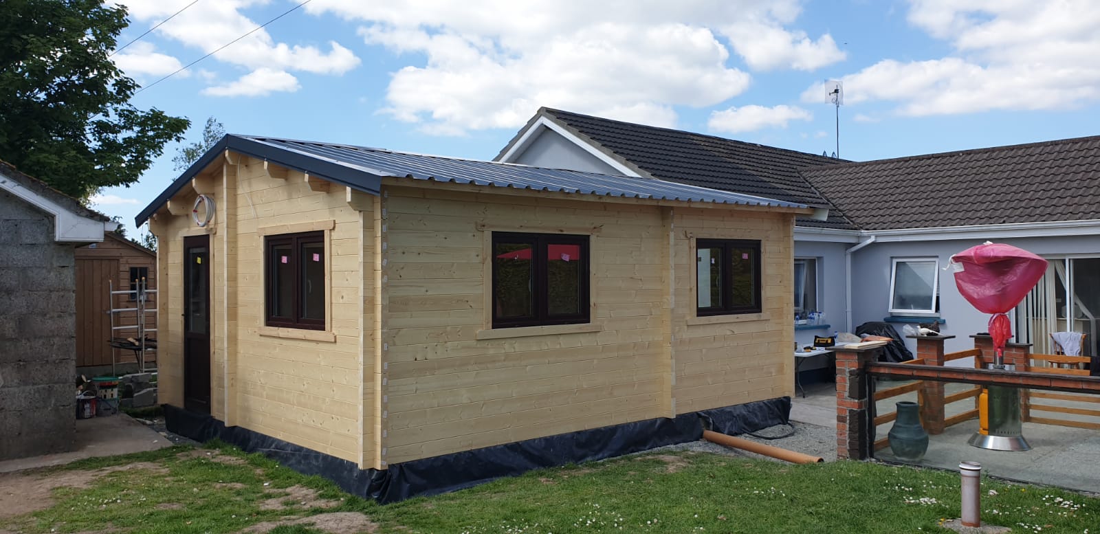 A modular extension onto the site of an existing house